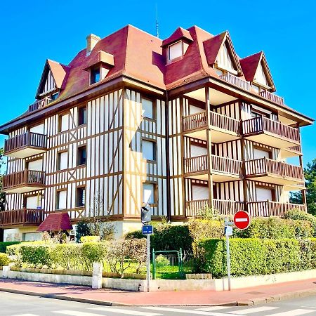 Echappee Chic - Balcon - 150 M Casino Deauville & Plage Екстериор снимка